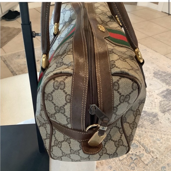 Authentic Vintage Gucci Boston Bag - Picture 5 of 12